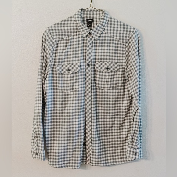 H&M Other - H&M Men's Black and White Plaid Shirt
